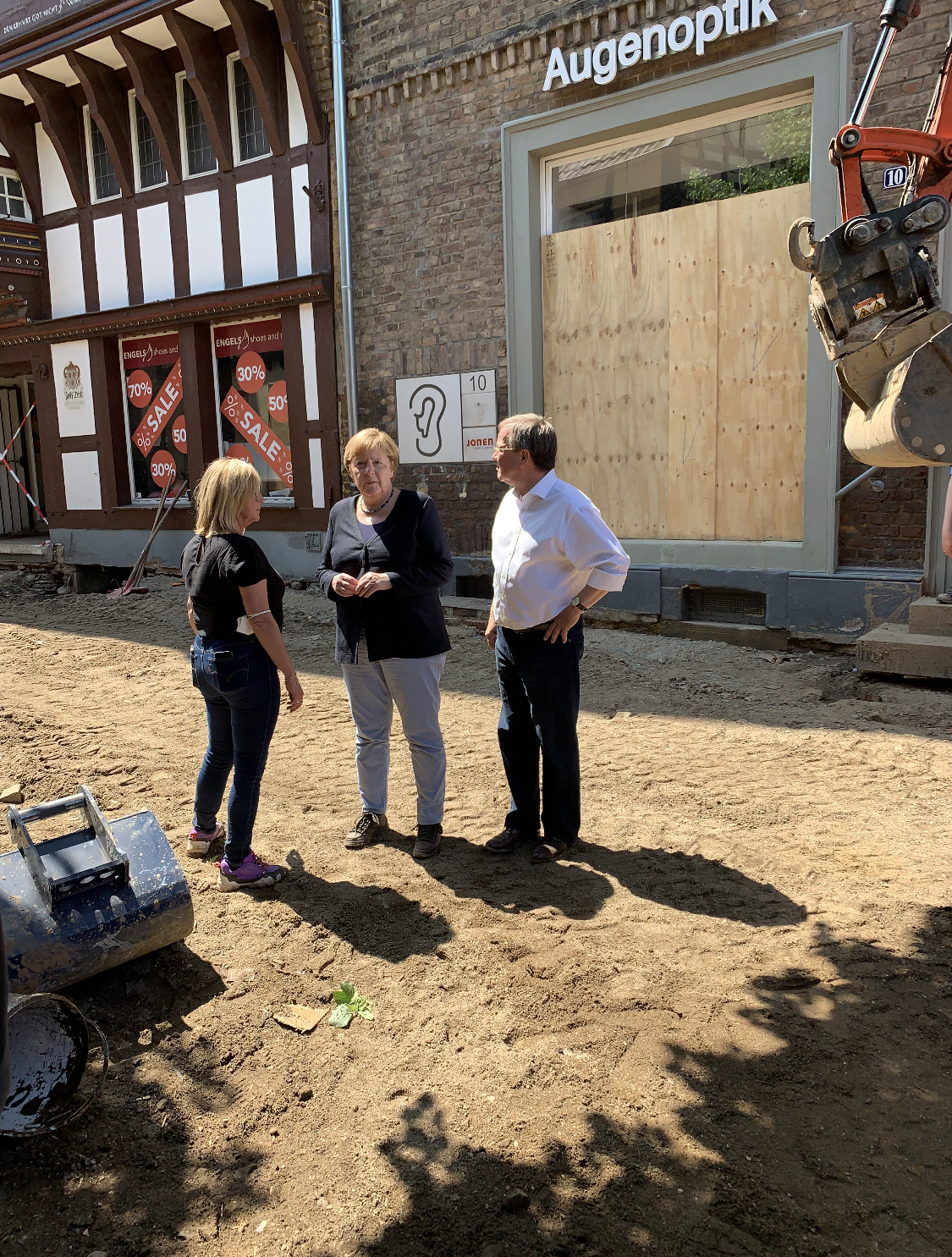 Merkel und Laschet in Bad Münstereifel